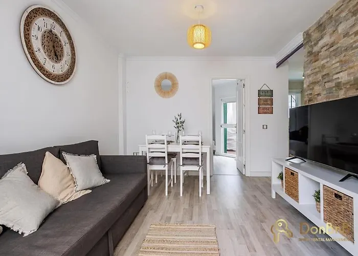 A 200 Metros De La Playa De Fuengirola